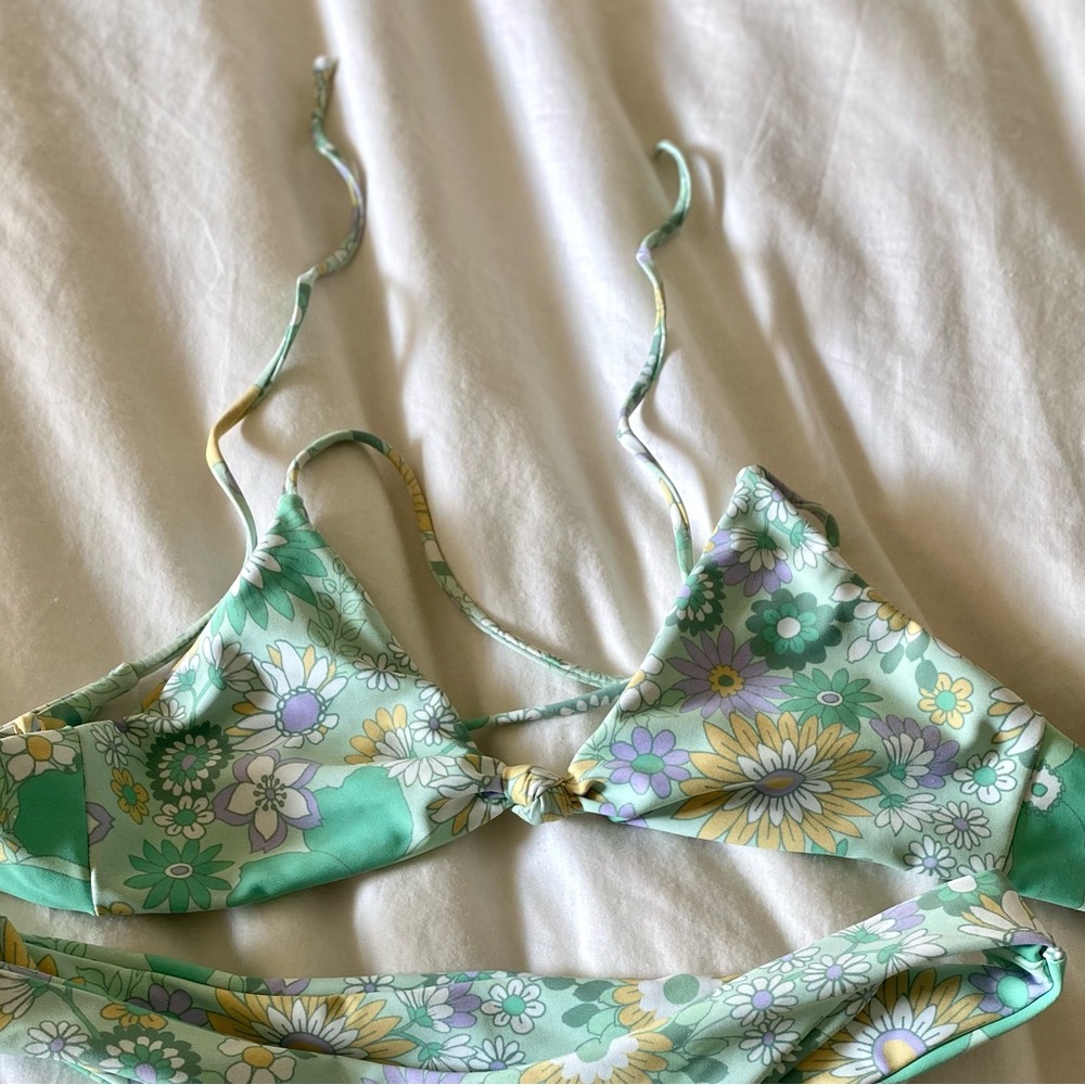 Skatie Haleiwa top only